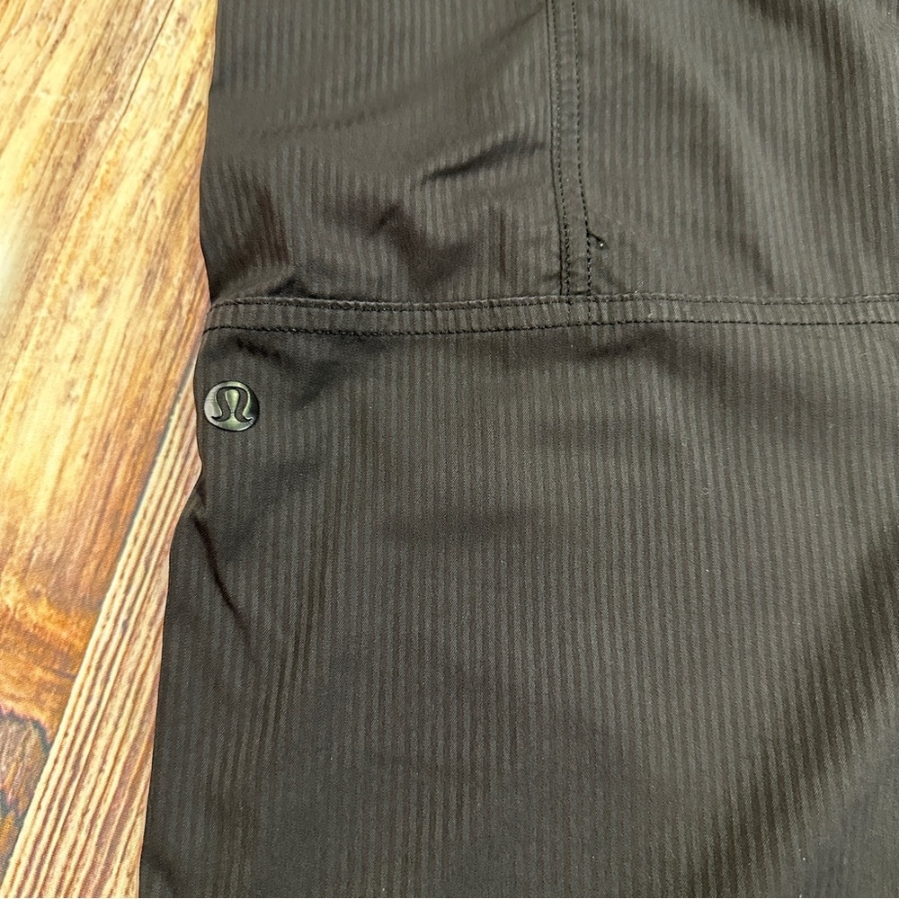 Lululemon Athletica Women’s Peants - Picture 2 of 14